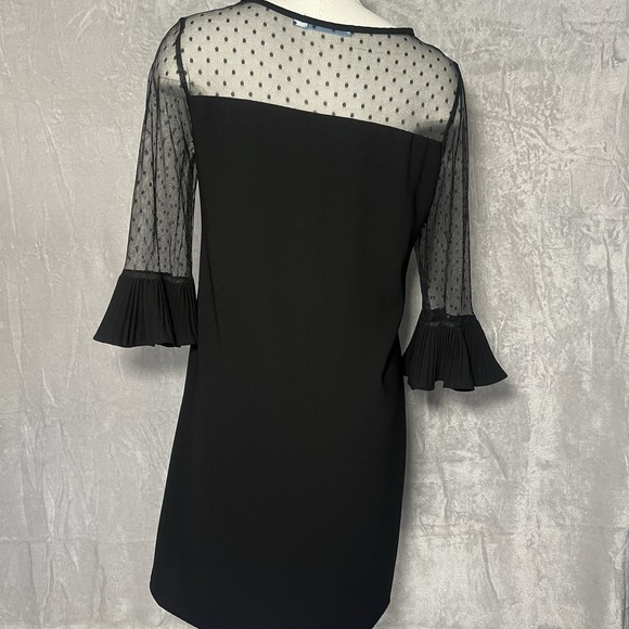 Neb & Girl Dress Womens Medium Shift Black Mesh Bell Sleeves Classic Sheer Panel - Picture 3 of 10